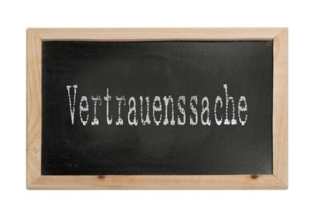 Schild mit der Aufschrift Vertrauenssache