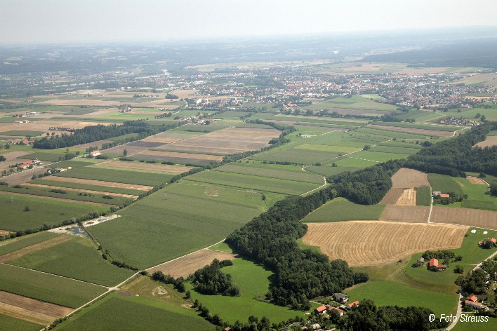 Luftbildaufnahme der Osterwiesen und Umgebung